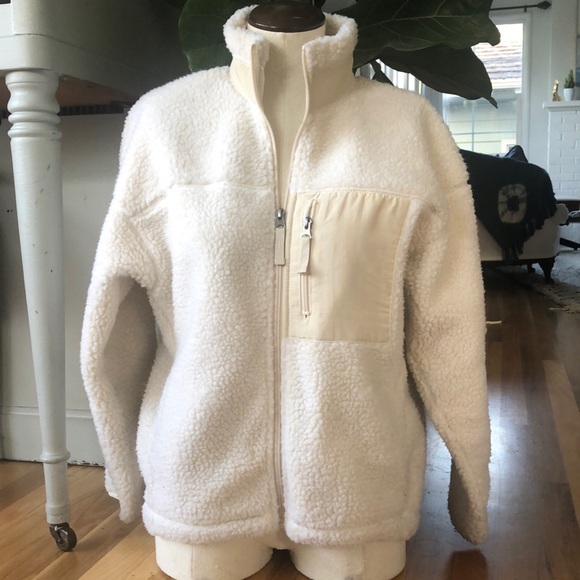 Vintage Jackets & Blazers - Cream Sherpa Zip Up Jacket 🤍🤍